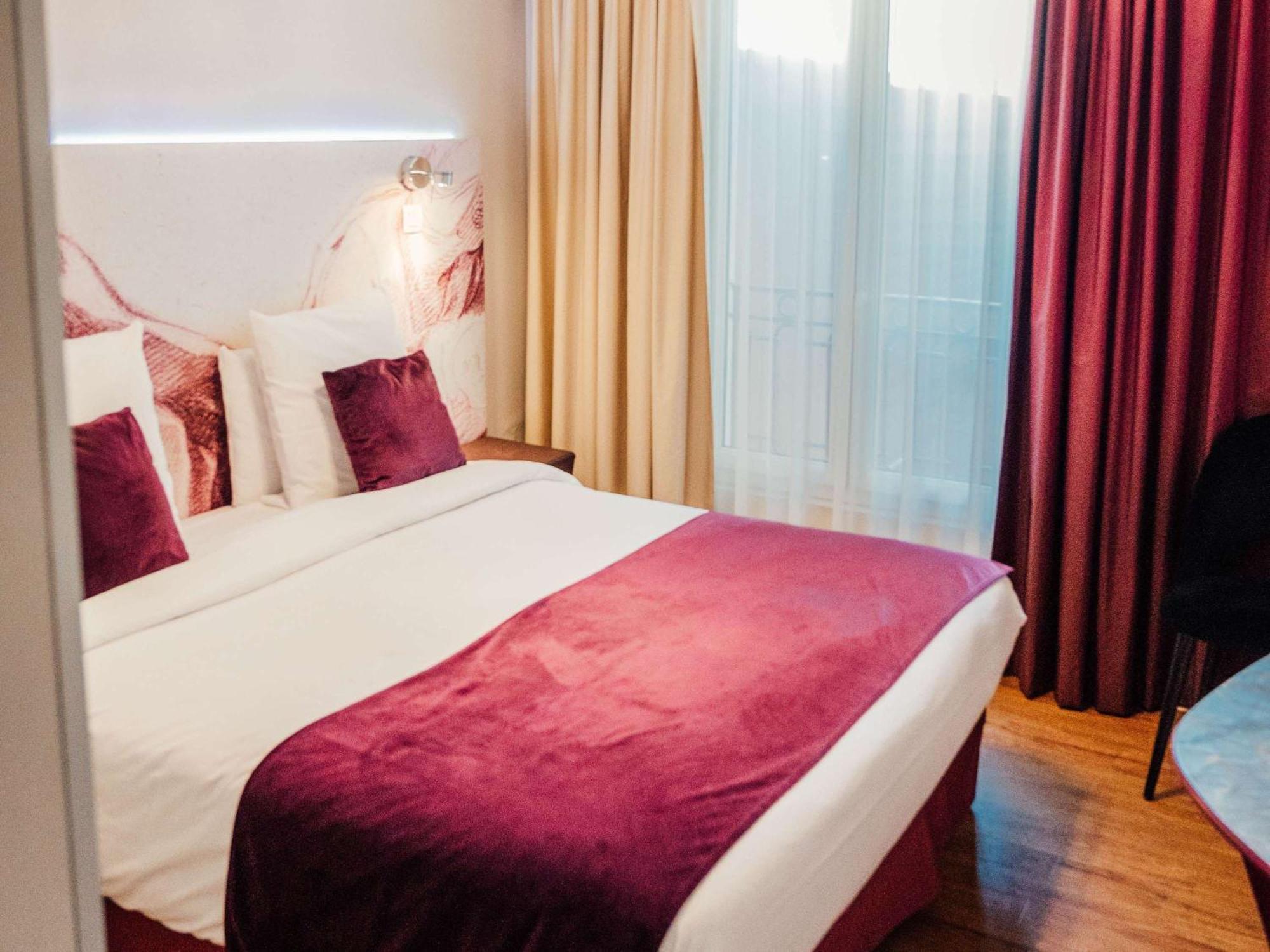 Mercure Paris Bastille Marais Экстерьер фото